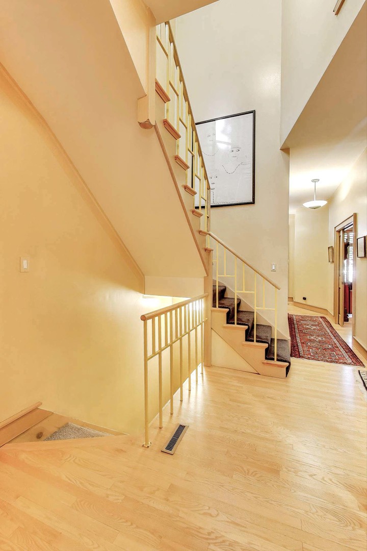 907-909 West Webster Avenue Chicago, IL 60614 - Photo 26 of 71