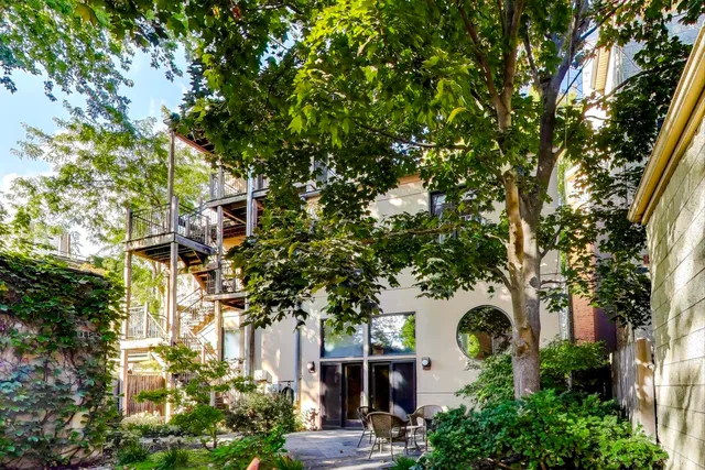 $3,658,000 | 907-909 West Webster Avenue, Chicago, IL 60614