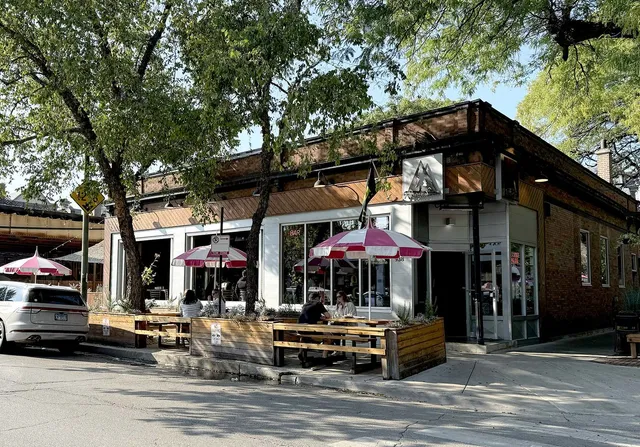 $3,658,000 | 907-909 West Webster Avenue, Chicago, IL 60614