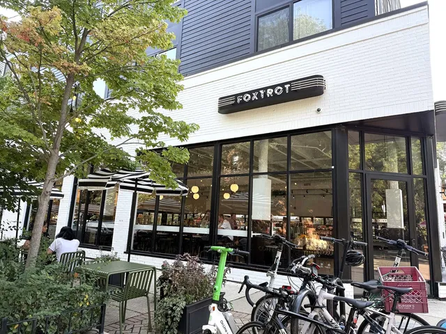 $3,658,000 | 907-909 West Webster Avenue, Chicago, IL 60614