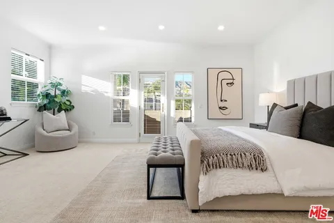 $2,249,000 | 20274 Vía Medici, Porter Ranch, CA 91326