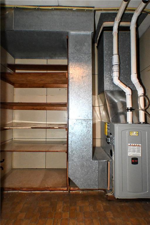 122 Taylor Run Road Monongahela, PA 15063 - Photo 13 of 34 a view of walk in closet