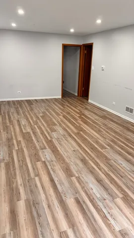 $2,200 | 5517 West Windsor Avenue, Unit 1, Chicago, IL 60630