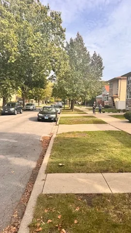 $2,200 | 5517 West Windsor Avenue, Unit 1, Chicago, IL 60630