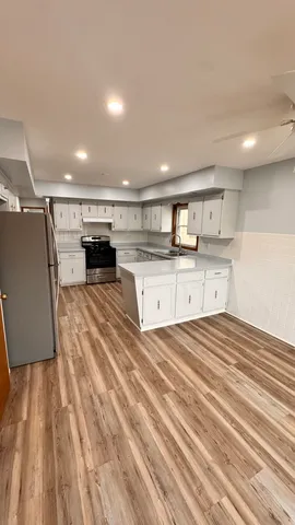 $2,200 | 5517 West Windsor Avenue, Unit 1, Chicago, IL 60630