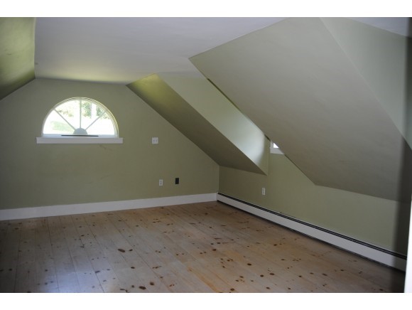 78 Spring Road Tunbridge, VT 05077 - Photo 21 of 31