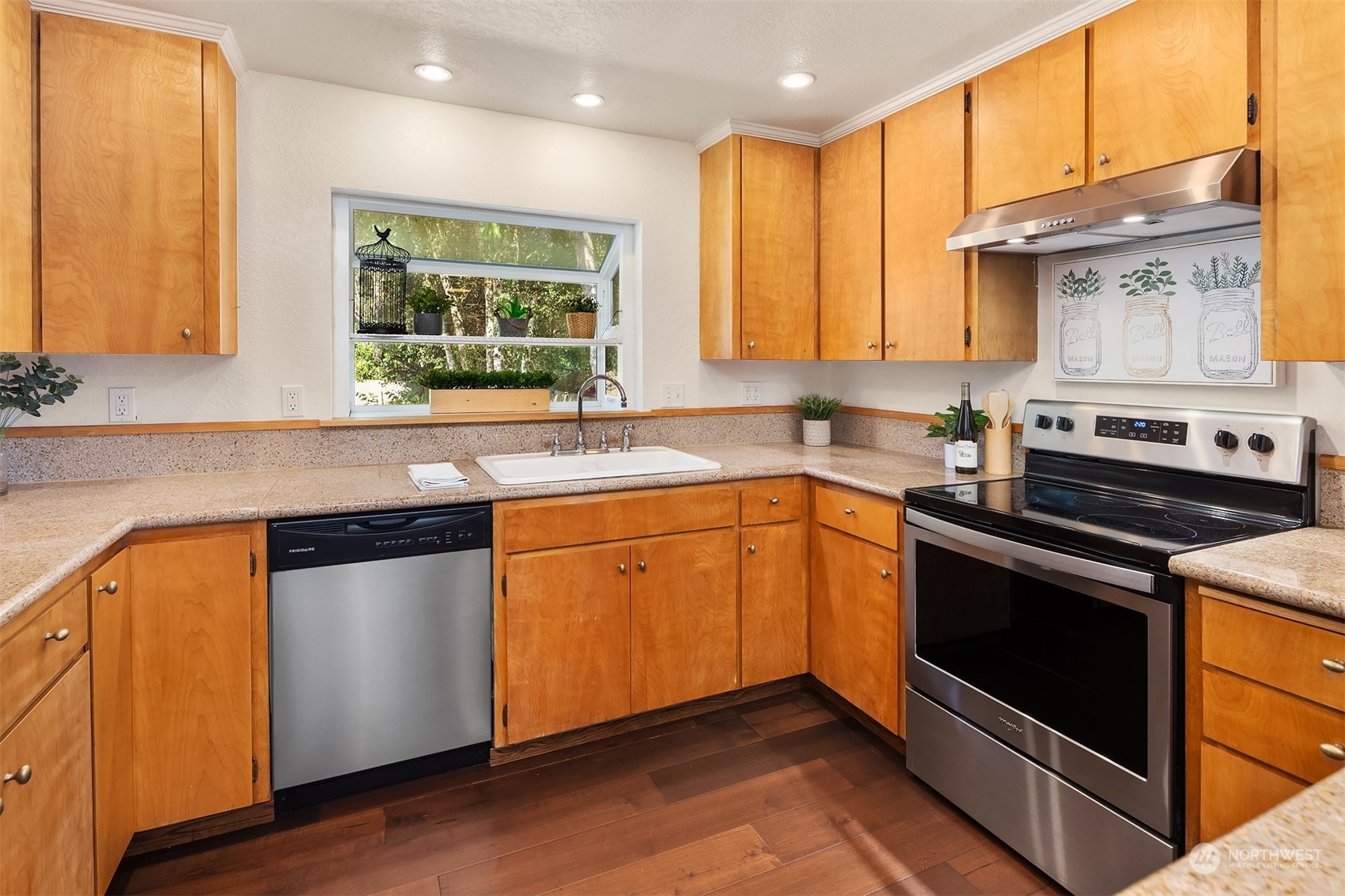 5631 153rd Place Southwest Edmonds, WA 98026 - Photo 11 of 32 Gallery Image 11