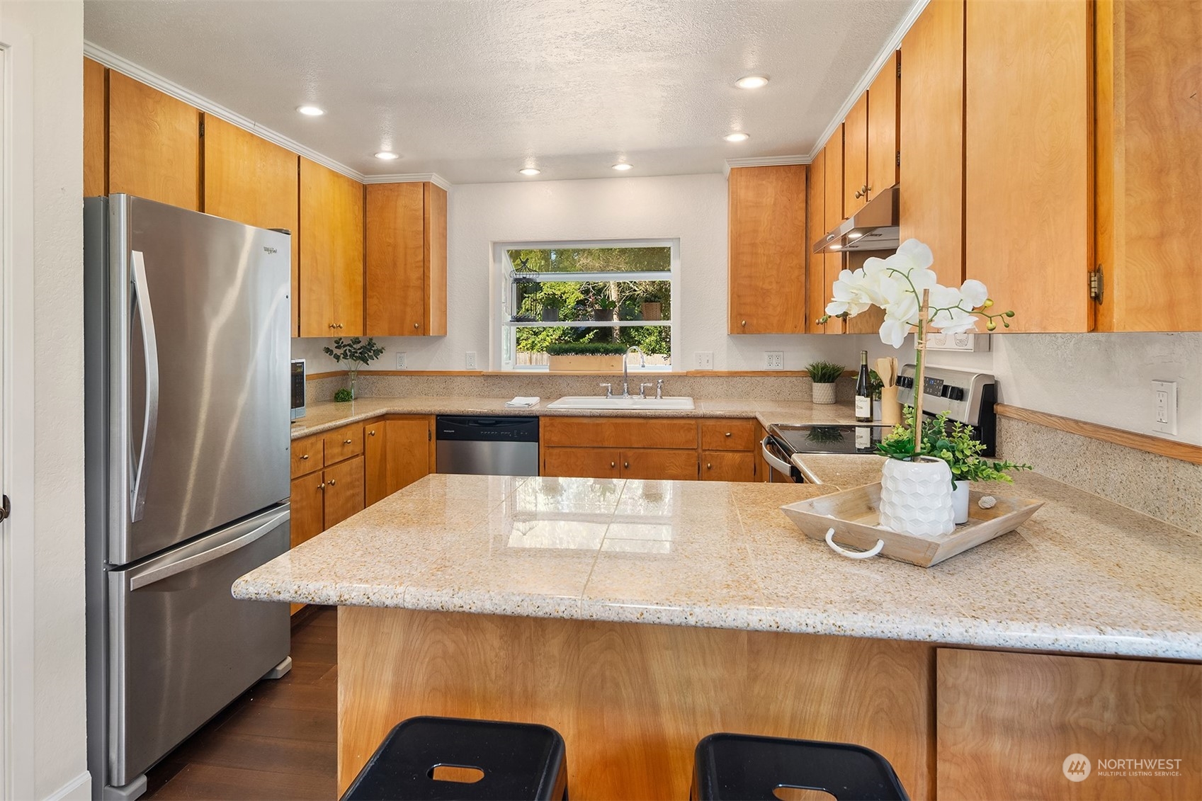 5631 153rd Place Southwest Edmonds, WA 98026 - Photo 13 of 32 Gallery Image 13