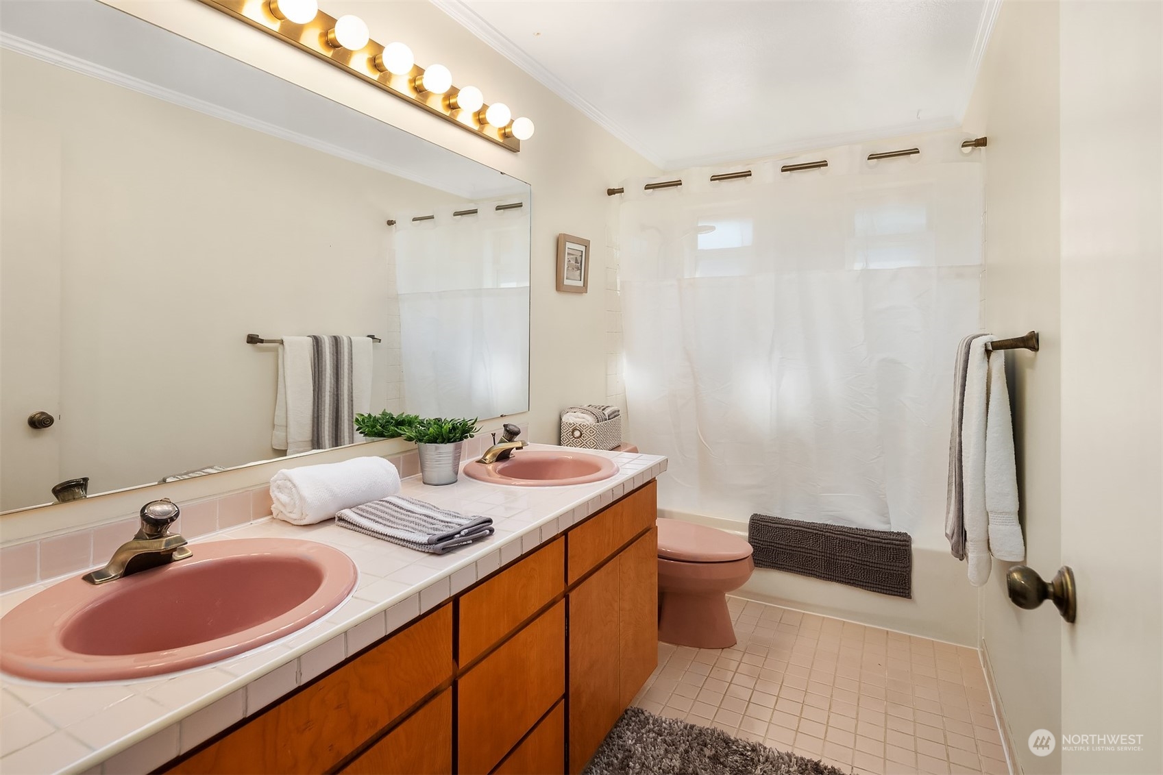 5631 153rd Place Southwest Edmonds, WA 98026 - Photo 23 of 32 Gallery Image 23