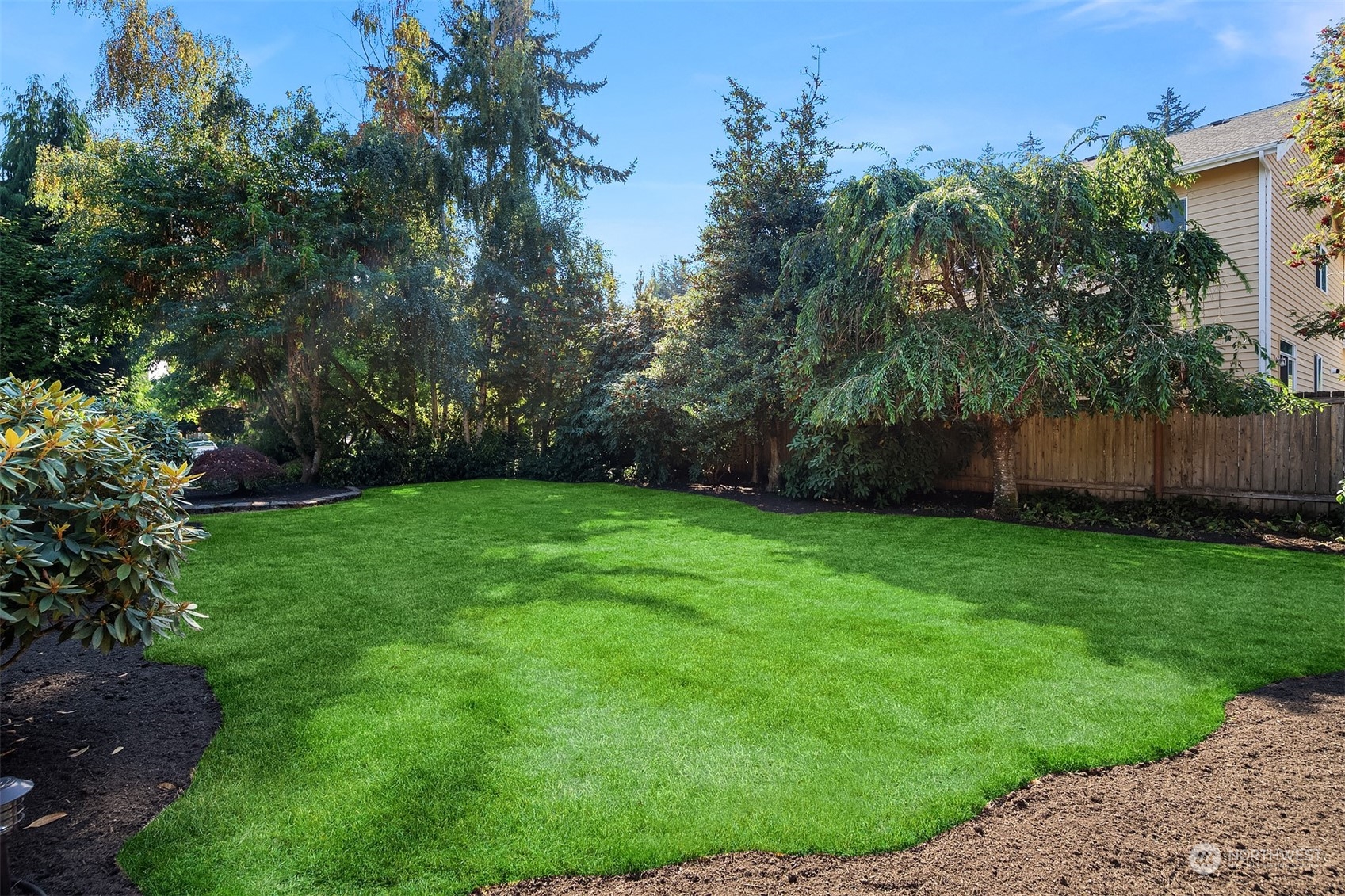 5631 153rd Place Southwest Edmonds, WA 98026 - Photo 3 of 32 Gallery Image 3