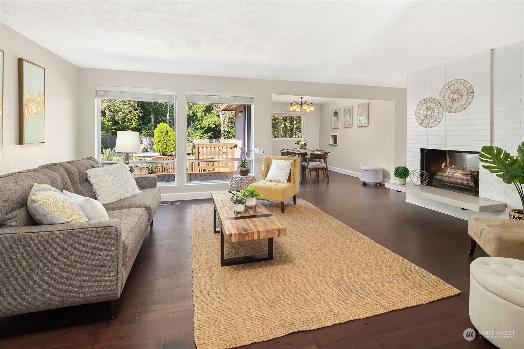 5631 153rd Place Southwest Edmonds, WA 98026 - Photo 6 of 32 Gallery Image 6