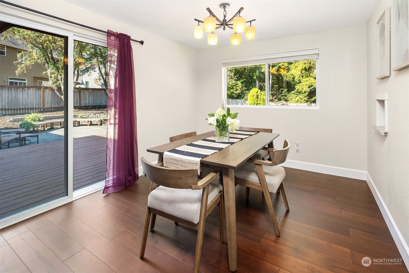 5631 153rd Place Southwest Edmonds, WA 98026 - Photo 8 of 32 Gallery Image 8