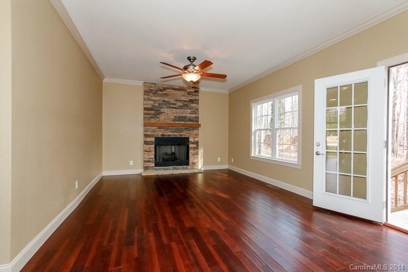 4109 Spring Street Matthews, NC 28105 - Photo 7 of 20 Gallery Image 7