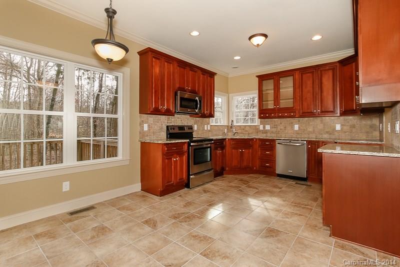 4109 Spring Street Matthews, NC 28105 - Photo 8 of 20 Gallery Image 8