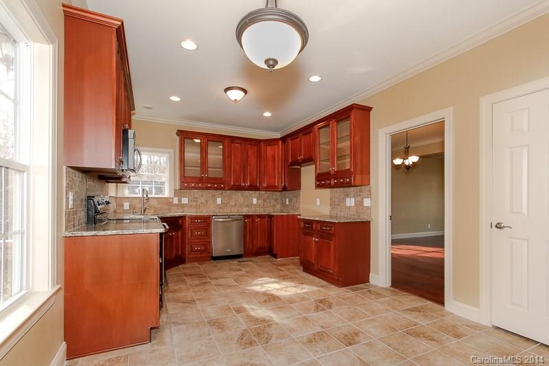 4109 Spring Street Matthews, NC 28105 - Photo 9 of 20 Gallery Image 9