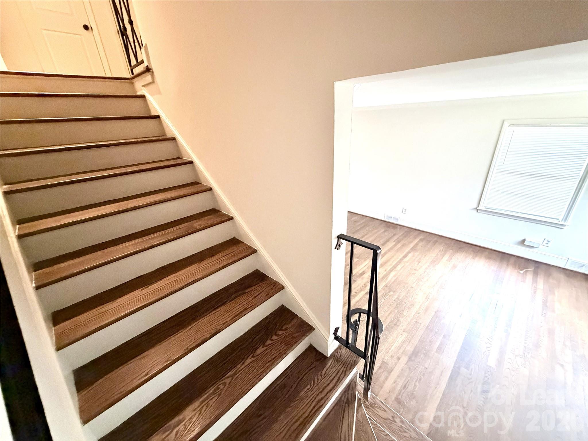 1822 Club Road Charlotte, NC 28205 - Photo 5 of 10