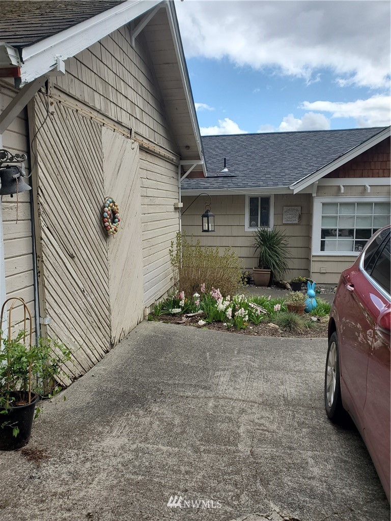 13739 Banner Road Southeast Olalla, WA 98359 - Photo 31 of 40 Gallery Image 31