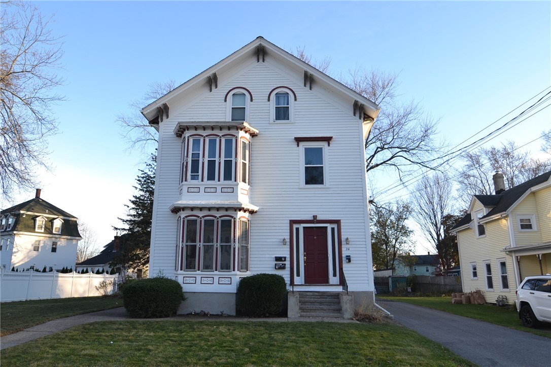 24 Arnold Street Lincoln, RI 02865 - Photo 11 of 25