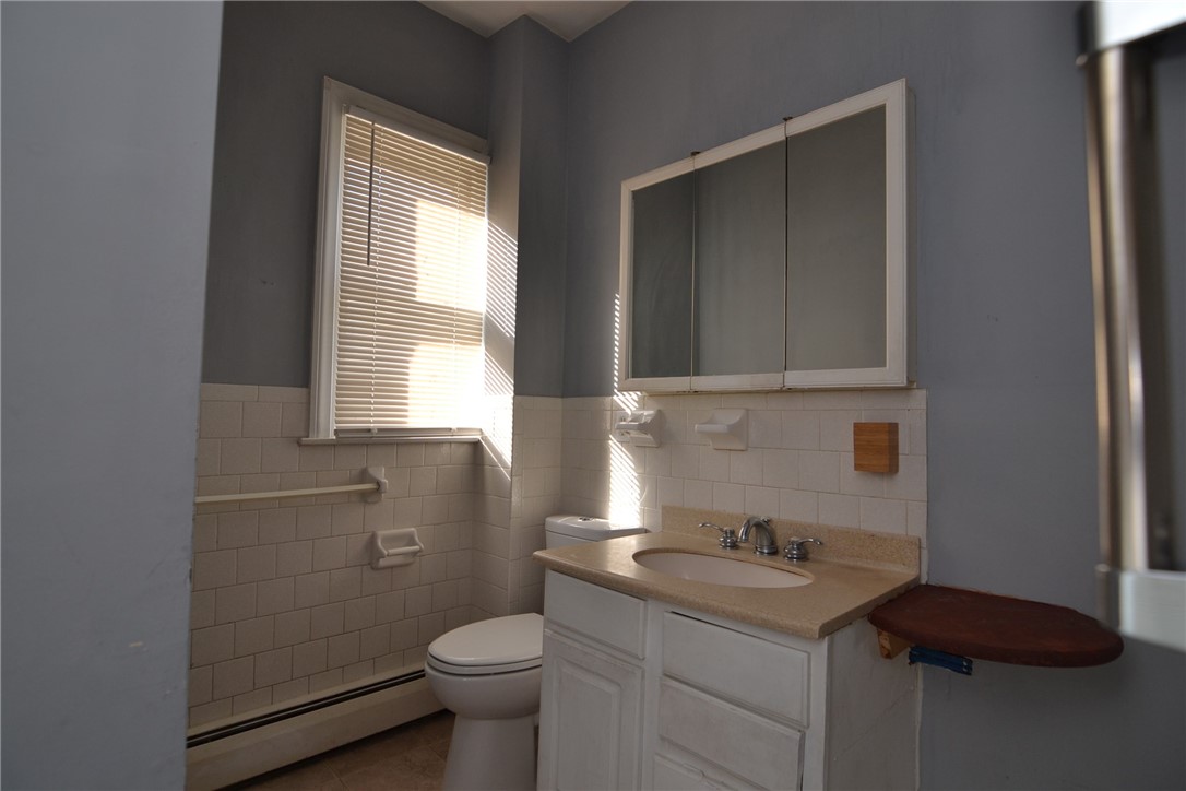 24 Arnold Street Lincoln, RI 02865 - Photo 20 of 25