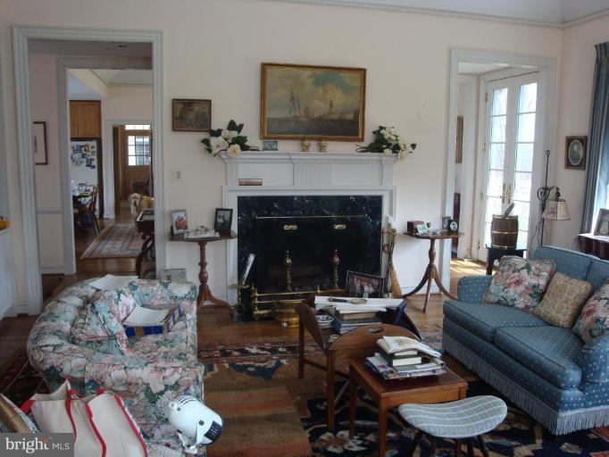 3508 Turner Road Monkton, MD 21111 - Photo 8 of 13 Living Room