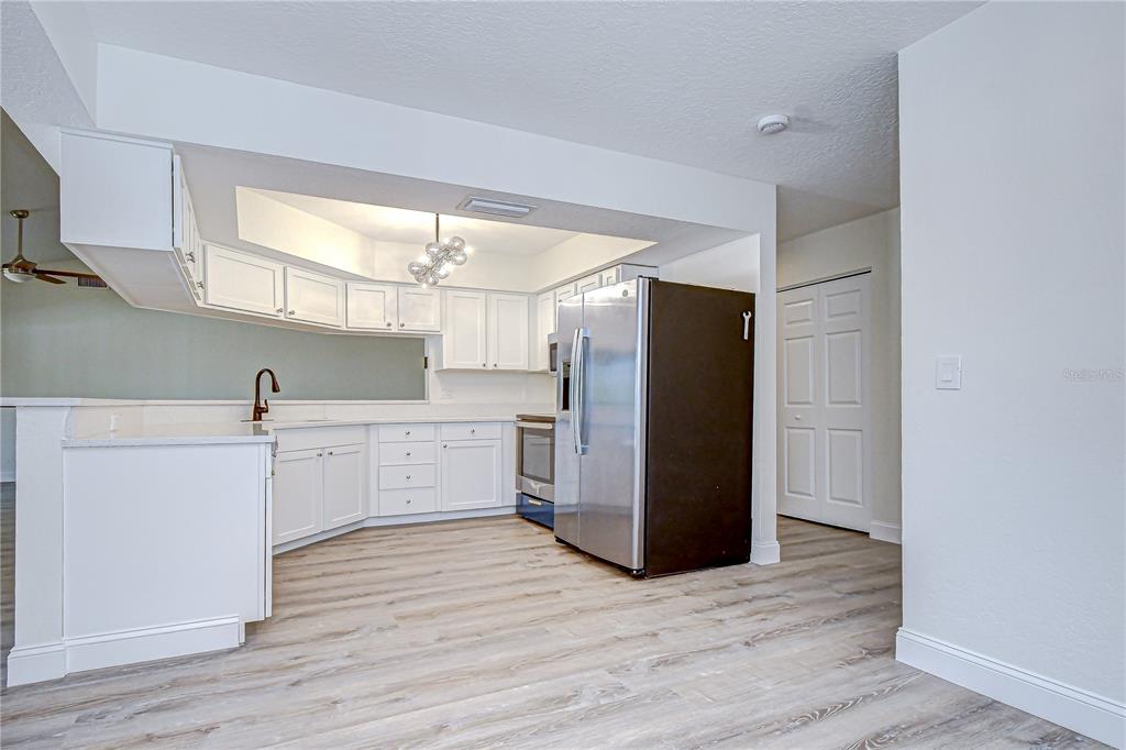 9731 62nd Avenue North St. Petersburg, FL 33708 - Photo 23 of 61