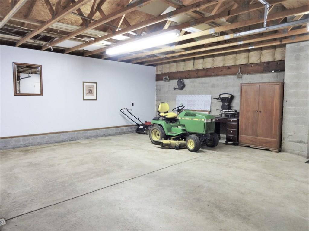 295 Baird Road Edinburg, PA 16116 - Photo 23 of 24