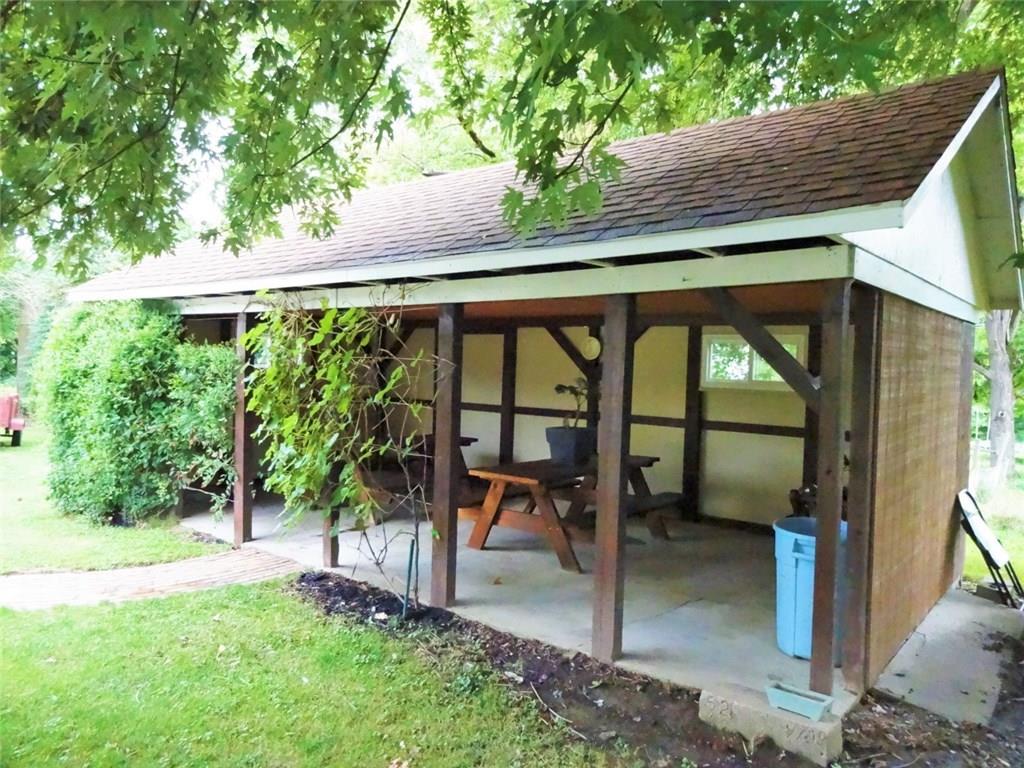 295 Baird Road Edinburg, PA 16116 - Photo 4 of 24