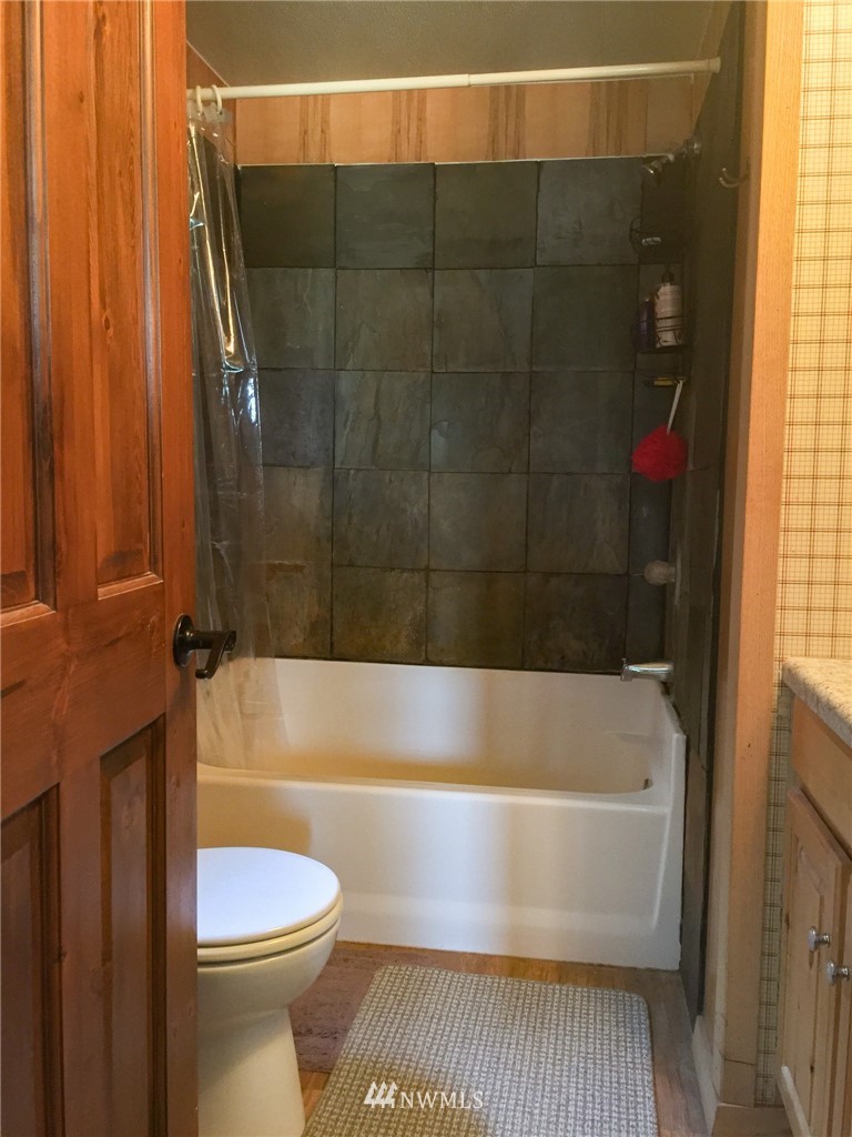 434 Dluhosh Road Onalaska, WA 98570 - Photo 9 of 25 Gallery Image 9