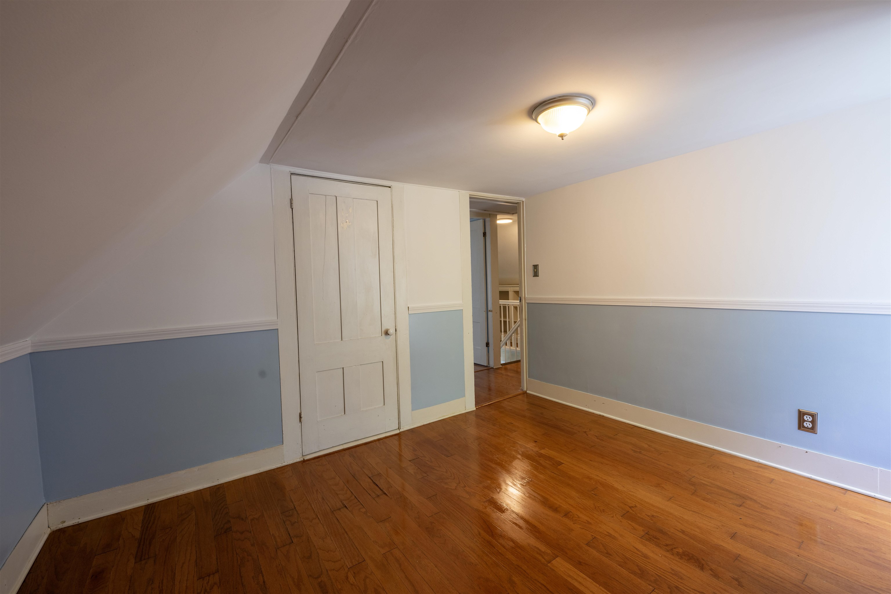 8 Old Manchester Road Raymond, NH 03077 - Photo 17 of 33 Gallery Image 17
