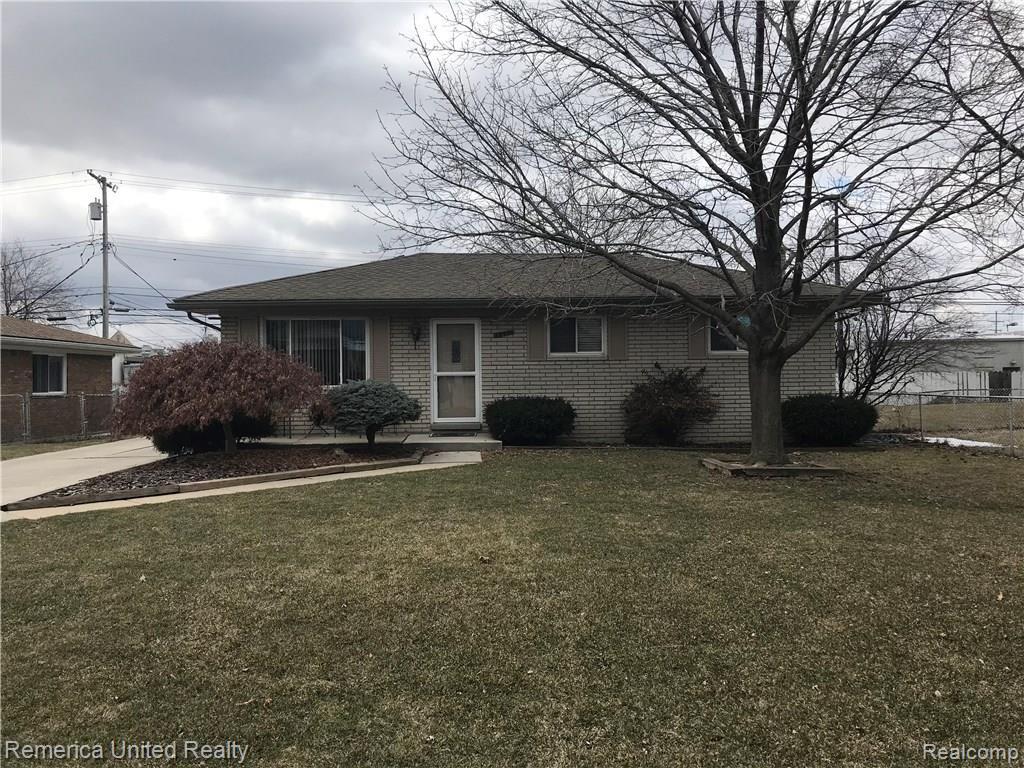 32901 Ruehle Avenue Warren, MI 48093 - Photo 1 of 25 IMG_3599.JPG