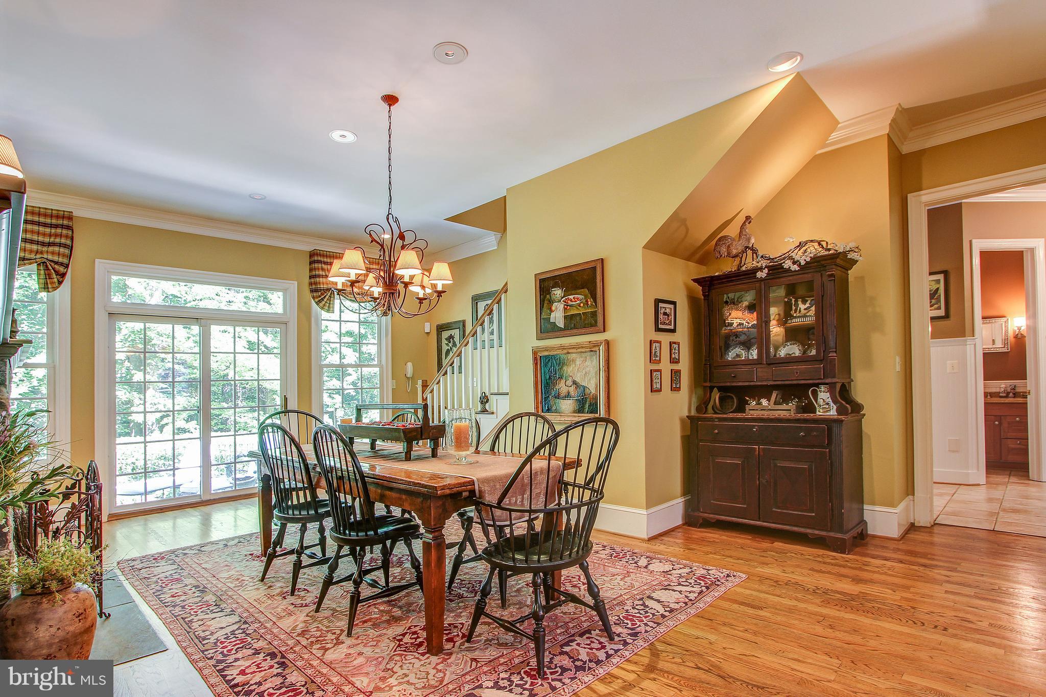 11217 River View Drive Potomac, MD 20854 - Photo 13 of 40 Kitchen