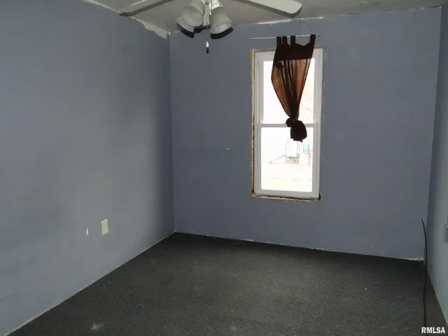 $51,500 | 215 North Monmouth Street, Good Hope, IL 61438