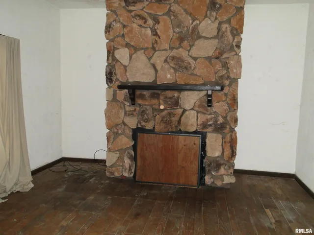 $51,500 | 215 North Monmouth Street, Good Hope, IL 61438