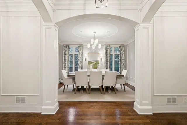 $2,995,000 | 349 East Blodgett Avenue, Lake Bluff, IL 60044