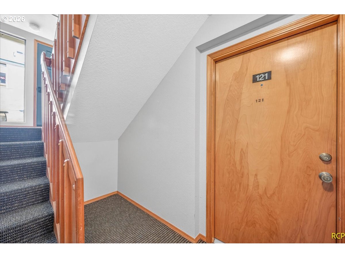 16444 Southwest 130th Terrace, Unit 121 Portland, OR 97224 - Photo 6 of 40