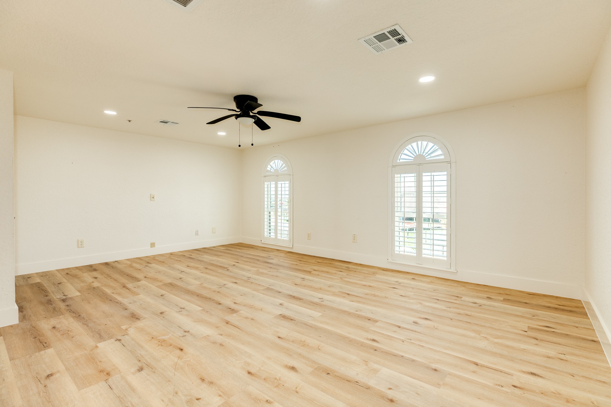 411 Sailfish Lane, Unit 101 Freeport, TX 77541 - Photo 32 of 46 a view of an empty room with a window