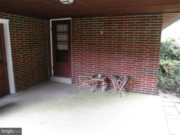 522 Farnum Road Media, PA 19063 - Photo 22 of 24 Patio