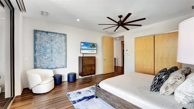 $5,700,000 | 609 Poinciana Drive, Fort Lauderdale, FL 33301