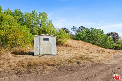 $9,950,000 | 5737 Bonsall Drive, Malibu, CA 90265
