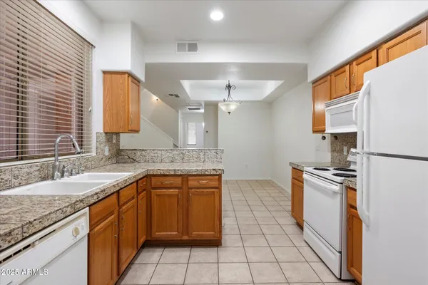 $349,000 | 1445 East Broadway Road, Unit 120, Tempe, AZ 85282