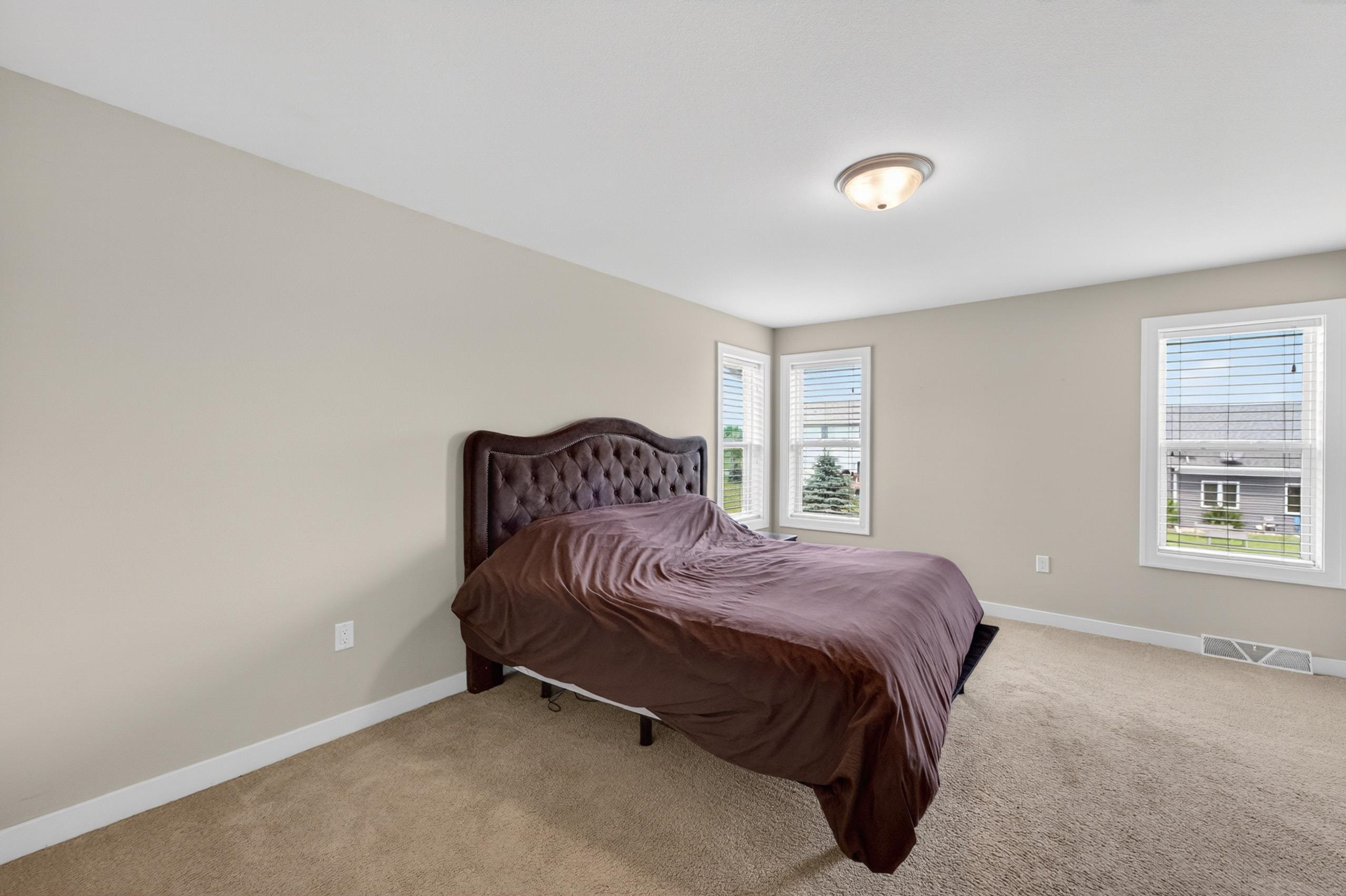 2846 Hazelnut Trail Sun Prairie, WI 53590 - Photo 18 of 39