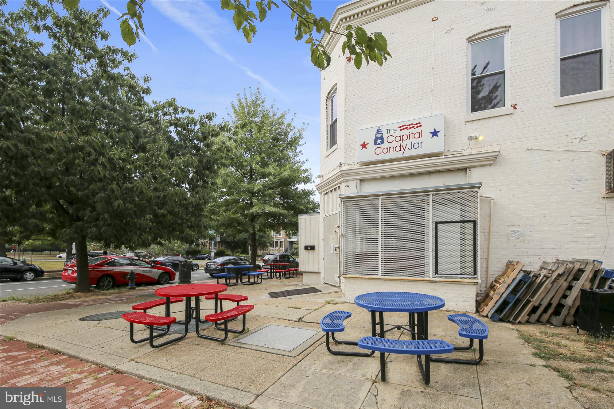 643 E Street Northeast Washington, DC 20002 - Photo 28 of 59 a outdoor space with patio furniture