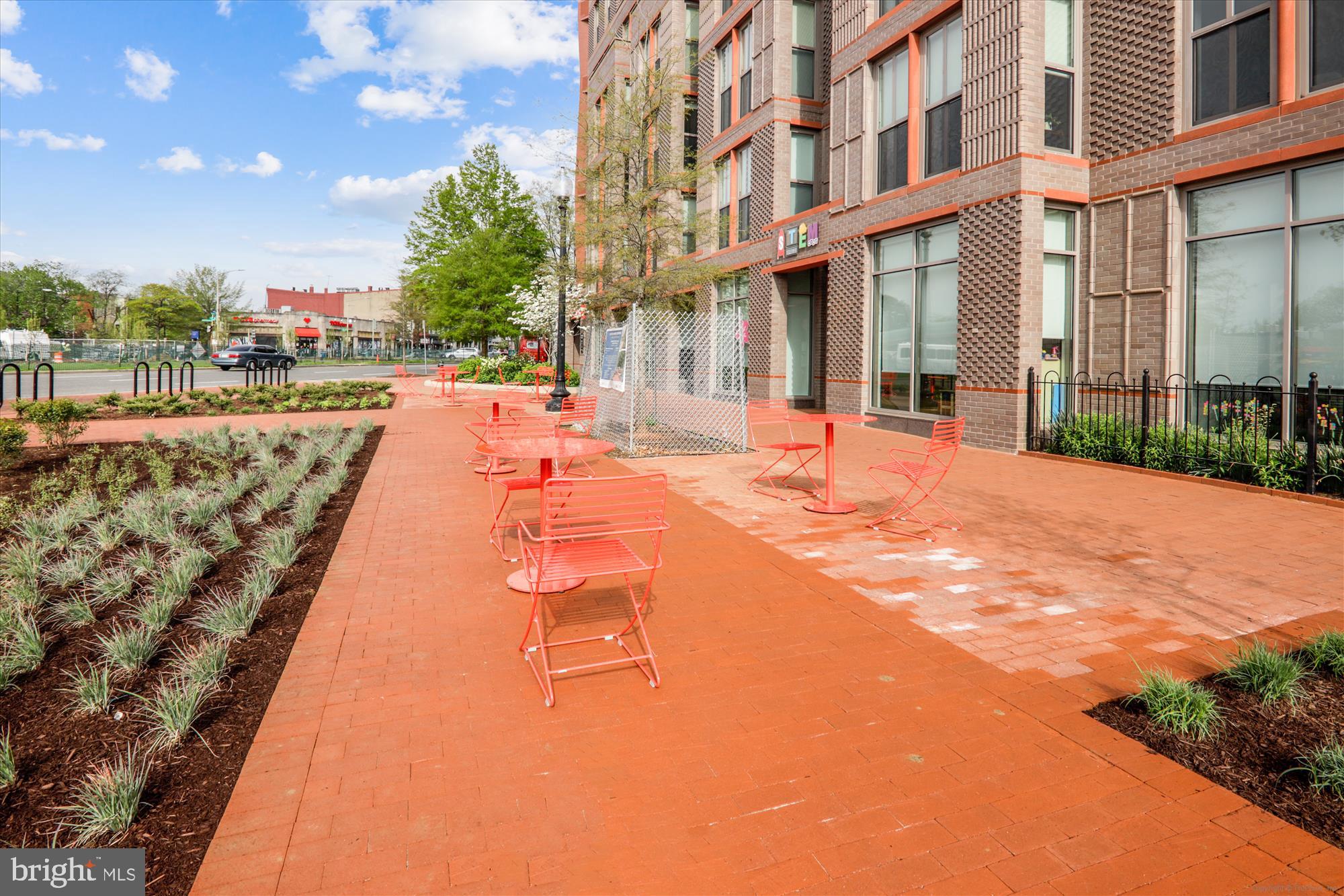 643 E Street Northeast Washington, DC 20002 - Photo 58 of 59 a view of a building with entertaining space