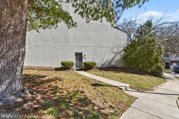 $153,900 | 49 Ashlar Hill Court, Unit 49, Parkville, MD 21234