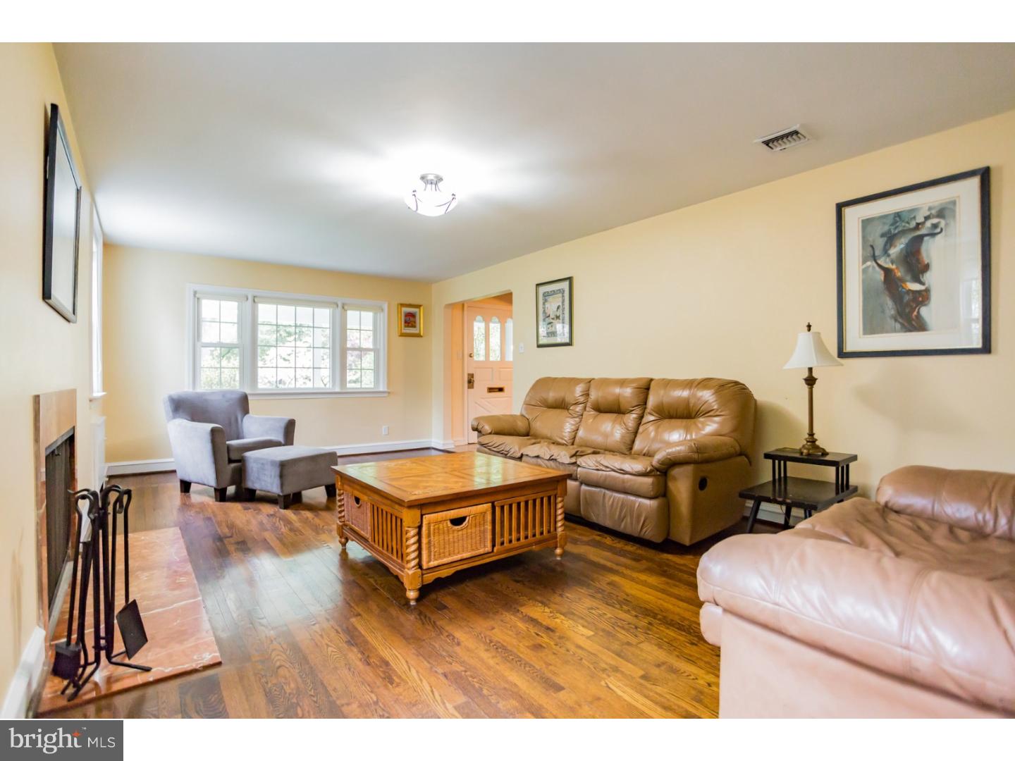 1307 Andover Road Wynnewood, PA 19096 - Photo 5 of 25 Living Room