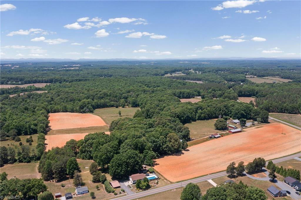 661 Liberty Church Road Mocksville, NC 27028 - Photo 17 of 50