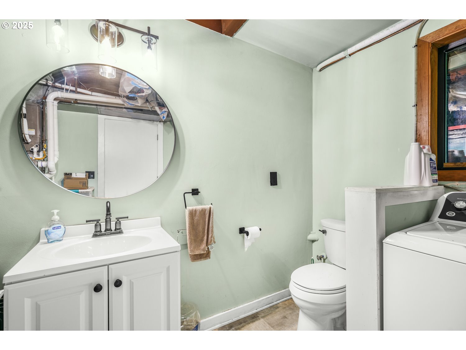 20151 South Henrici Road Oregon City, OR 97045 - Photo 15 of 21