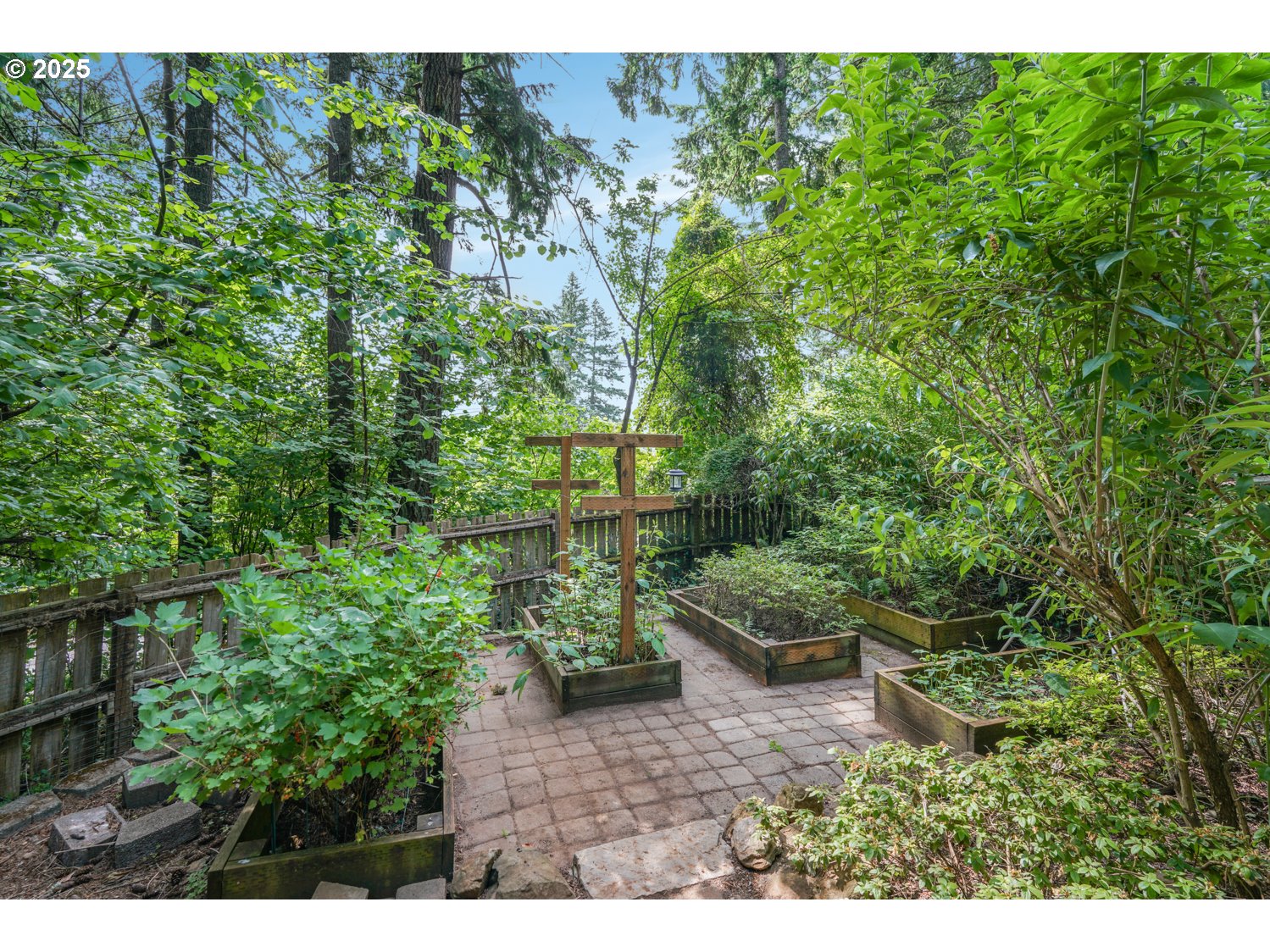 20151 South Henrici Road Oregon City, OR 97045 - Photo 17 of 21