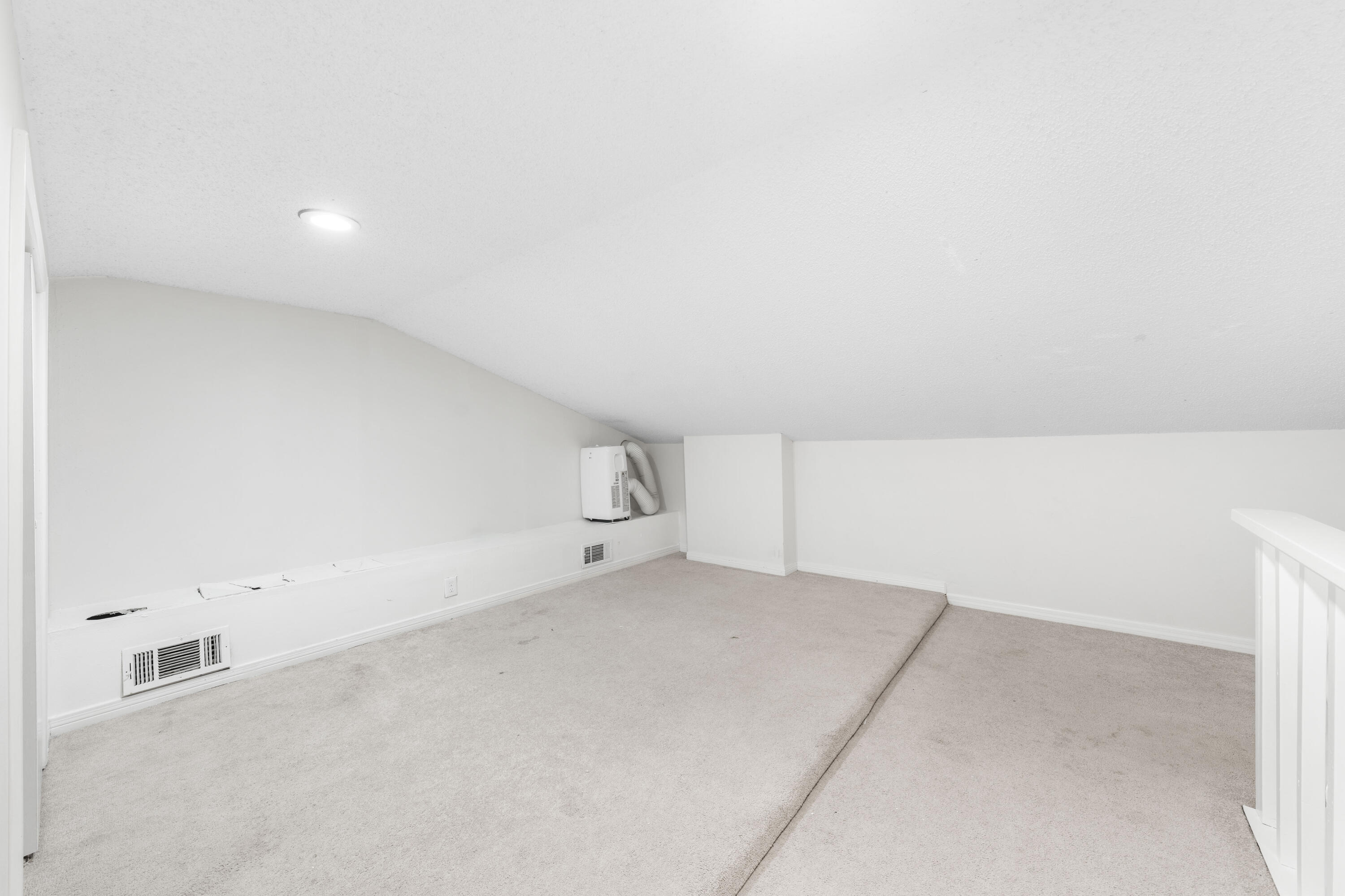 3654 East County Highway 30A, Unit 8B Santa Rosa Beach, FL 32459 - Photo 30 of 42 a view of an empty room