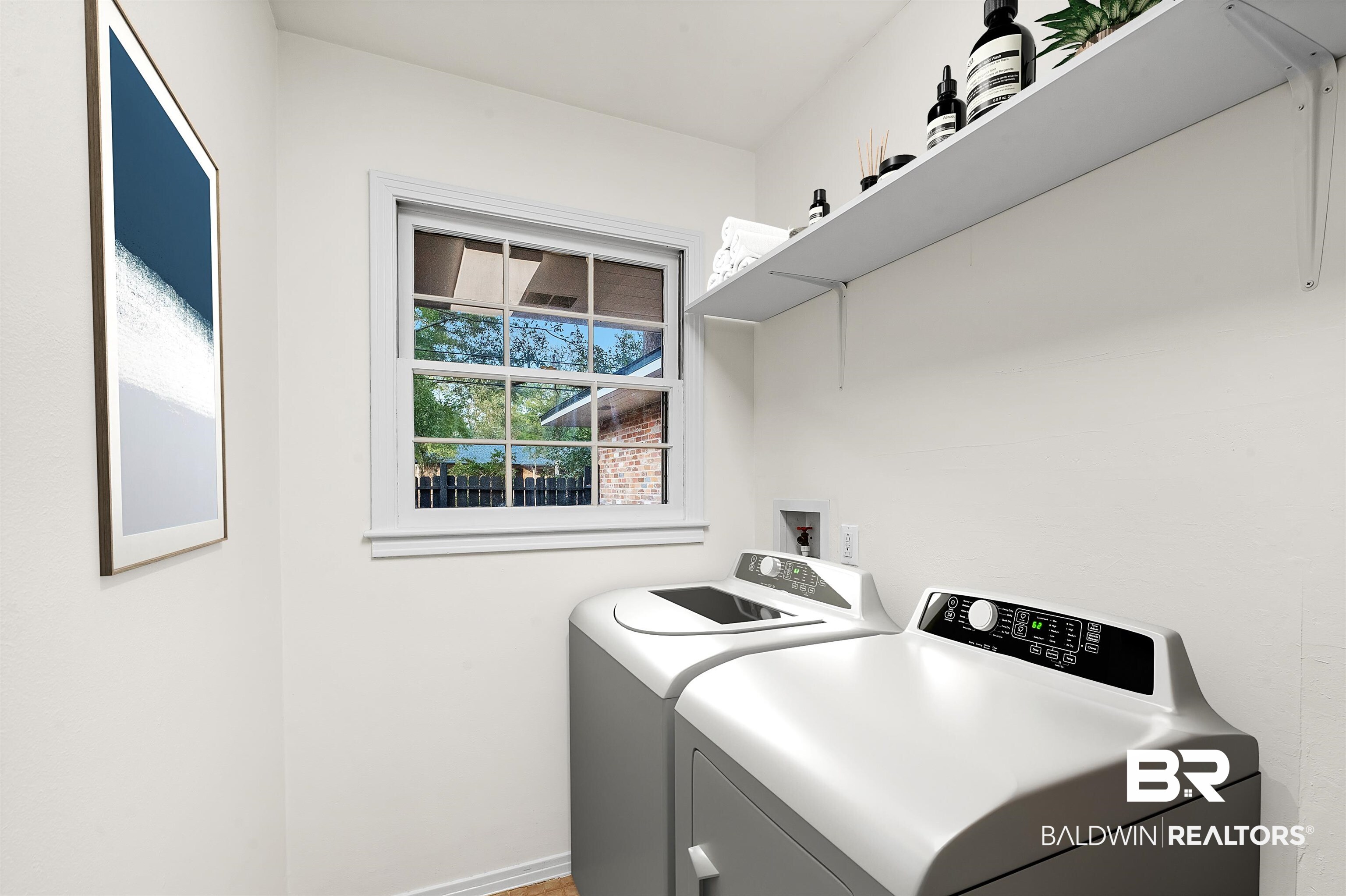 371 Francilla Circle Fairhope, AL 36532 - Photo 29 of 50 Laundry Room